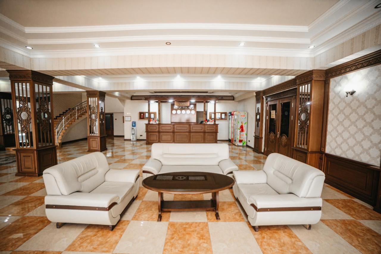 Buyuk Ipak Yo'Li Hotel Namangan Exterior photo