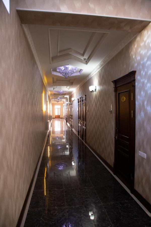 Buyuk Ipak Yo'Li Hotel Namangan Exterior photo