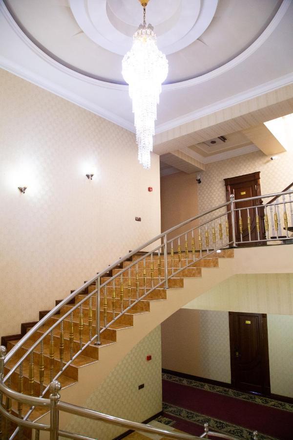 Buyuk Ipak Yo'Li Hotel Namangan Exterior photo